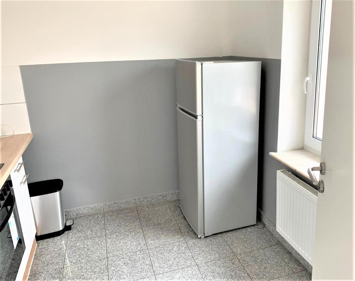 Apartment Voll Moebeliert Mit Balkon Brema Exterior foto