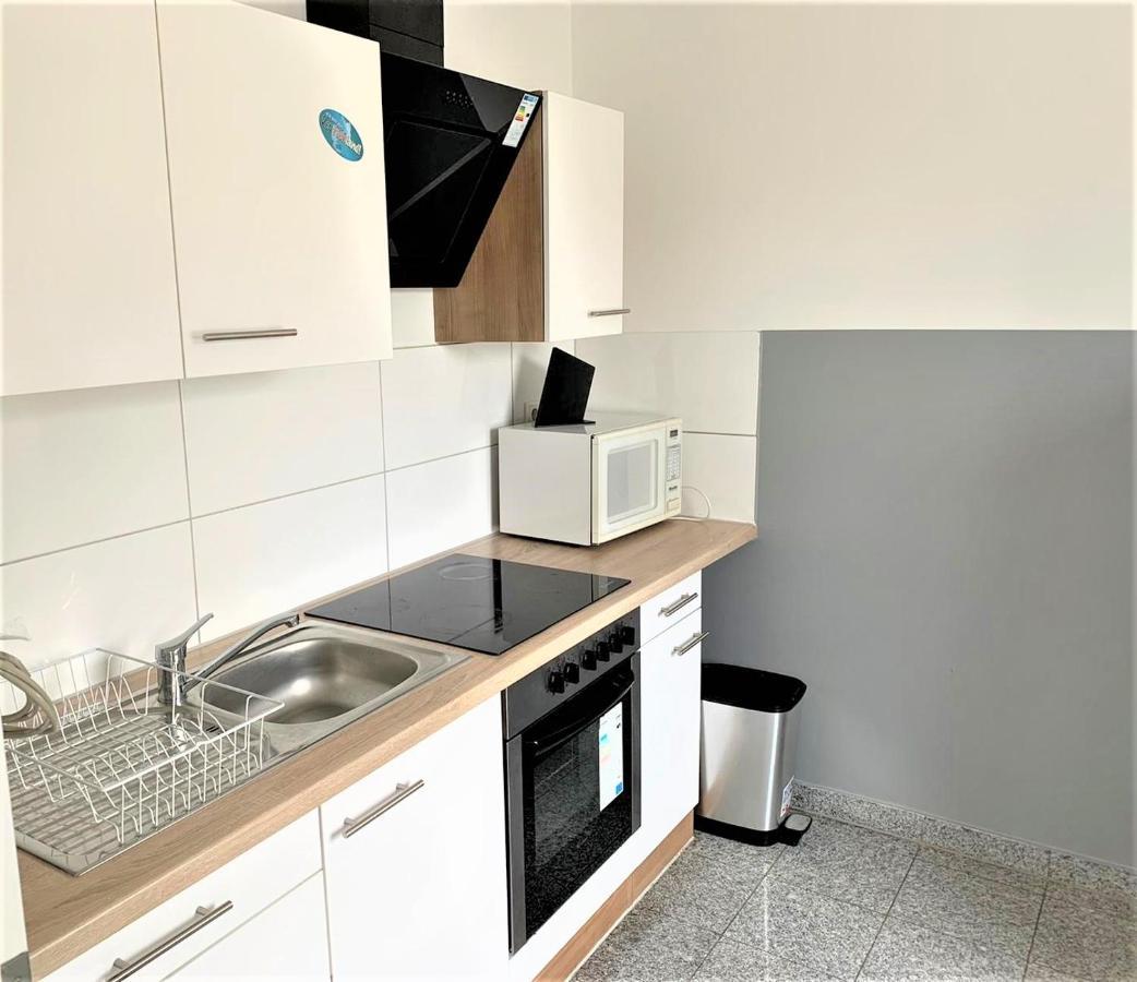 Apartment Voll Moebeliert Mit Balkon Brema Exterior foto